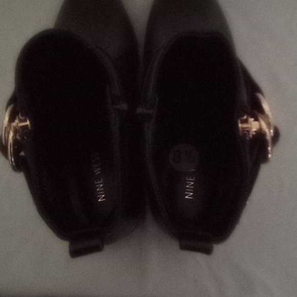 A Pair Of  Black Boots. - Picture 4 of 6